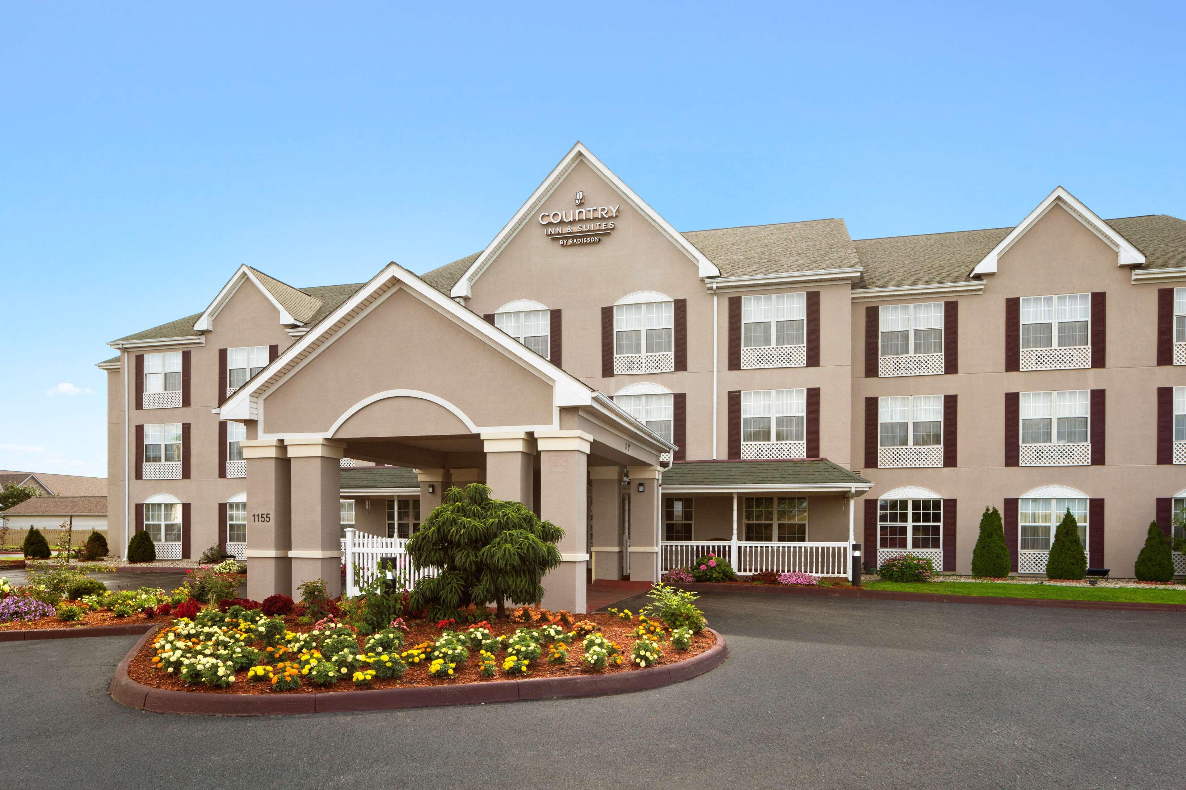 Country Inn & Suites By Radisson, Columbus West, Oh Exterior photo